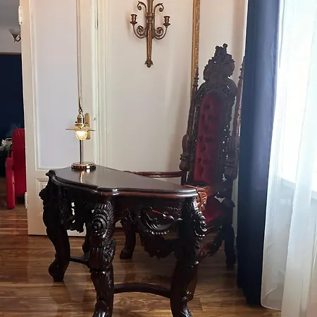 Exclusive Chmielna Street 95m2