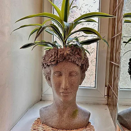 Exclusive Chmielna Street 95m2 Warsaw