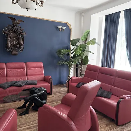 Exclusive Chmielna Street 95m2 Apartment Warsaw