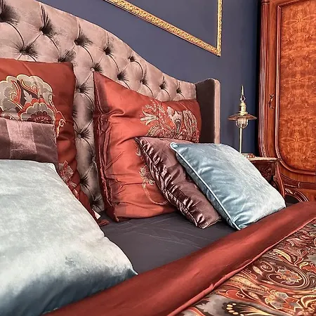 Exclusive Chmielna Street 95m2 *