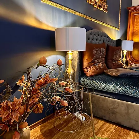 Exclusive Chmielna Street 95m2