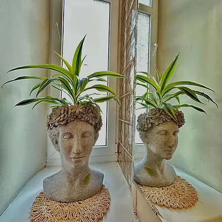 Exclusive Chmielna Street 95m2 Appartamento