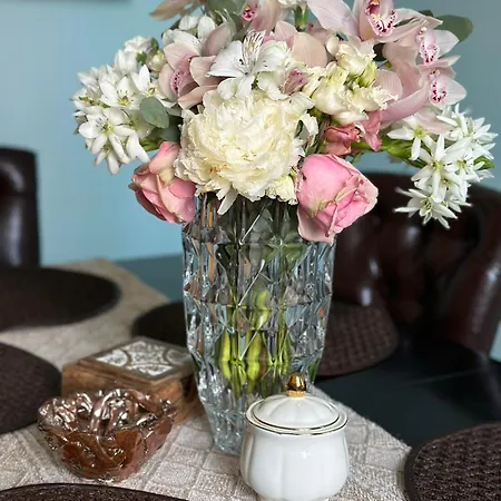 Exclusive Chmielna Street 95m2 Varsavia